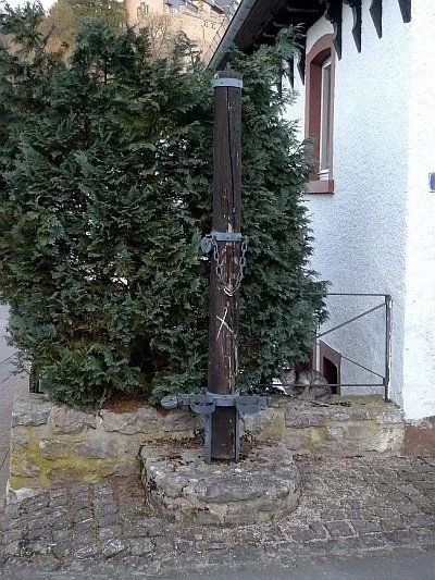 Historischer Pranger in Kerpen